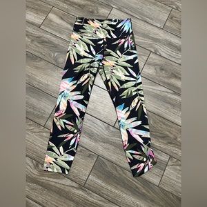 Joy lab tropical yoga leggings size XS
